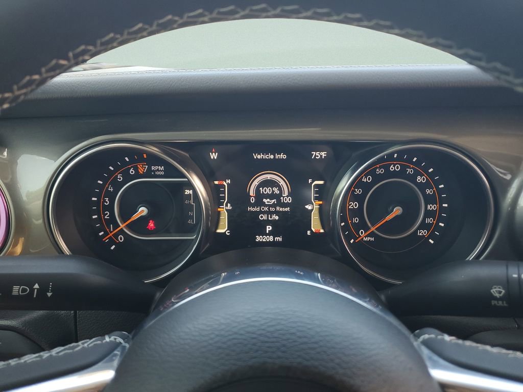 Used 2023 Jeep Gladiator Overland w/ Trailer Tow Package image 20