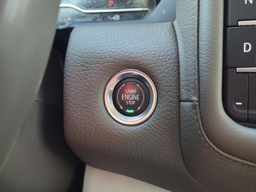 Used 2023 GMC Yukon Denali AWD/4WD image 21
