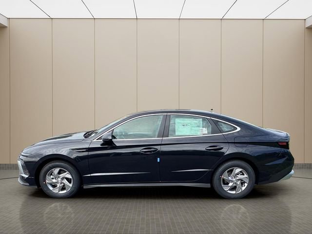 New 2026 Hyundai Sonata SE FWD image 12