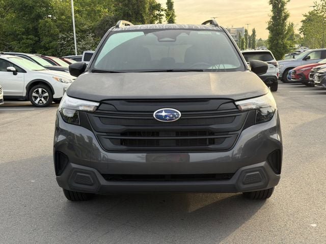 Used 2025 Subaru Forester AWD/4WD image 8