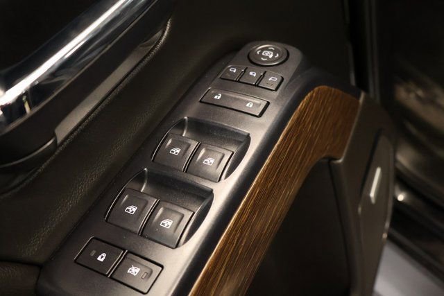 Used 2017 GMC Sierra 2500 Denali w/ Duramax Plus Package image 12