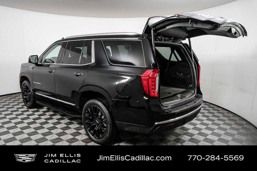 Used 2022 GMC Yukon SLT w/ SLT Premium Package RWD image 37