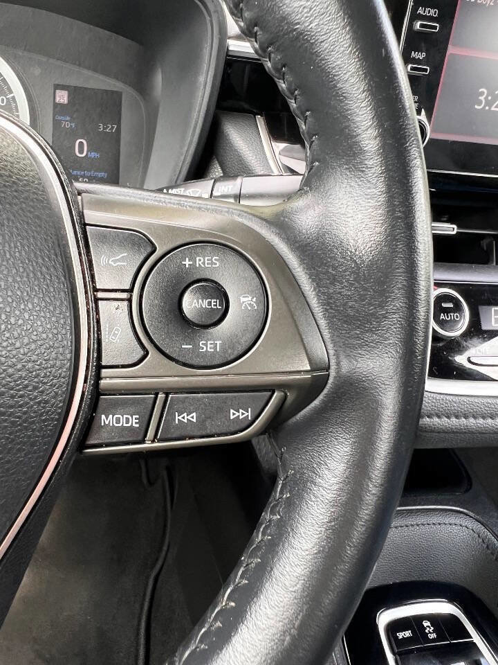 Used 2020 Toyota Corolla SE FWD image 22