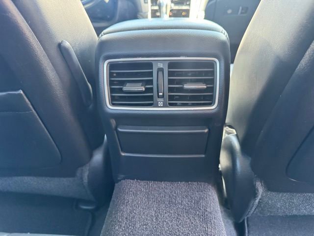 Used 2017 INFINITI Q50 3.0t Premium RWD image 17