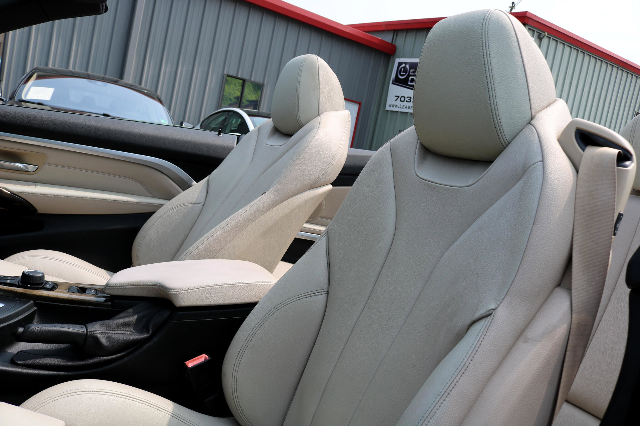 Used 2016 BMW 428i Convertible image 18