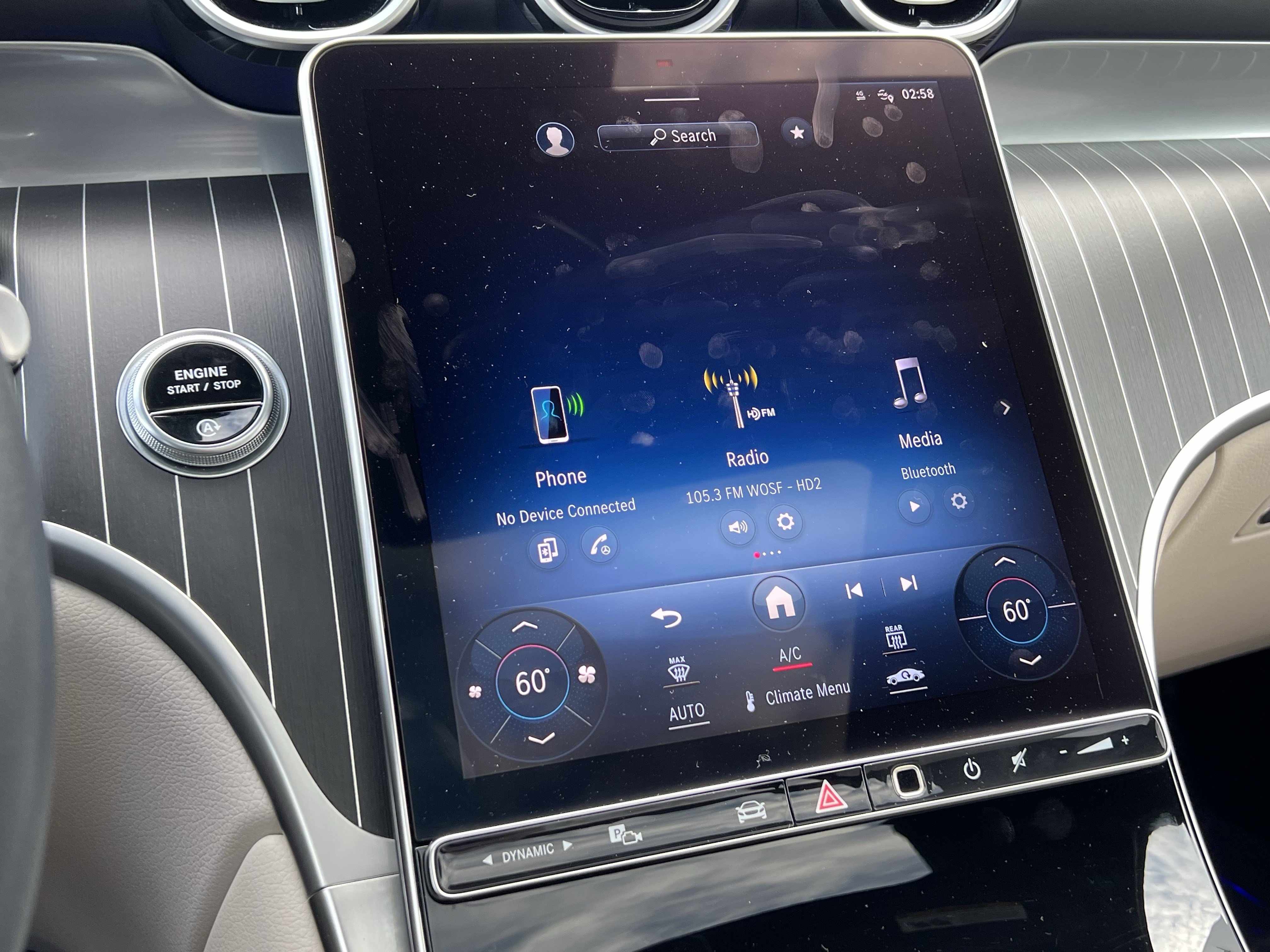 Used 2024 Mercedes-Benz GLC 300 4MATIC image 24