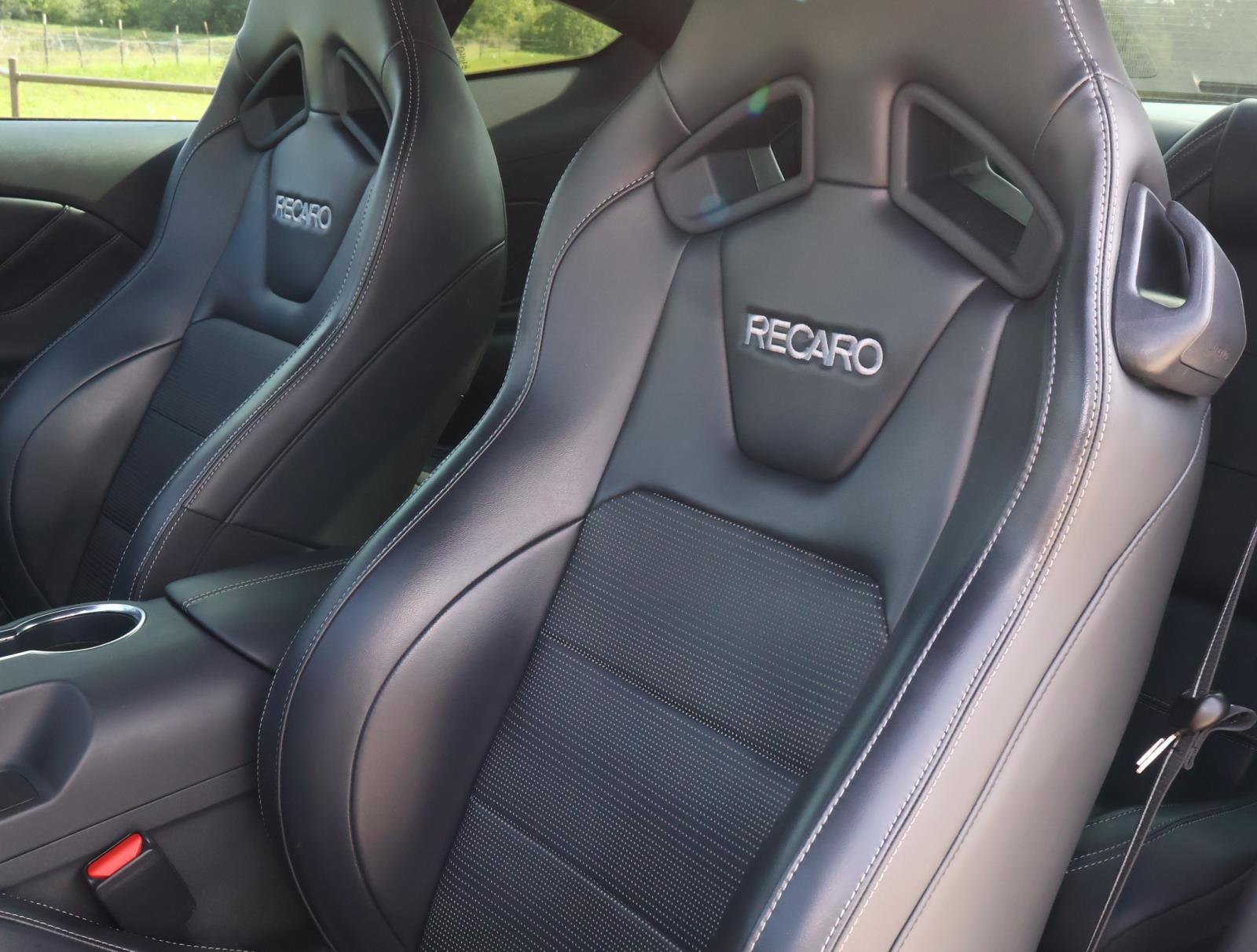 Used 2025 Ford Mustang GT Premium w/ GT Performance Package RWD image 10