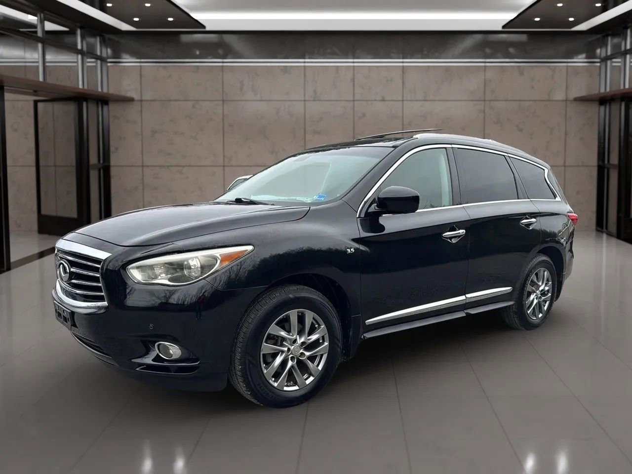 Used 2015 INFINITI QX60 AWD w/ Premium Plus Package image 1
