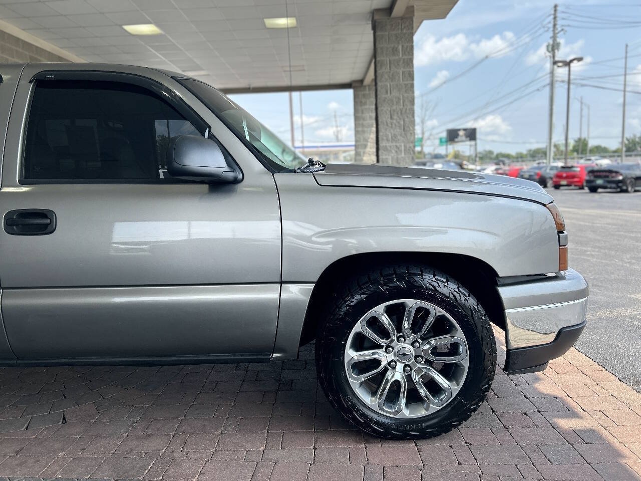 Used 2006 Chevrolet Silverado 1500 LT w/ Light Duty Power Package RWD image 17