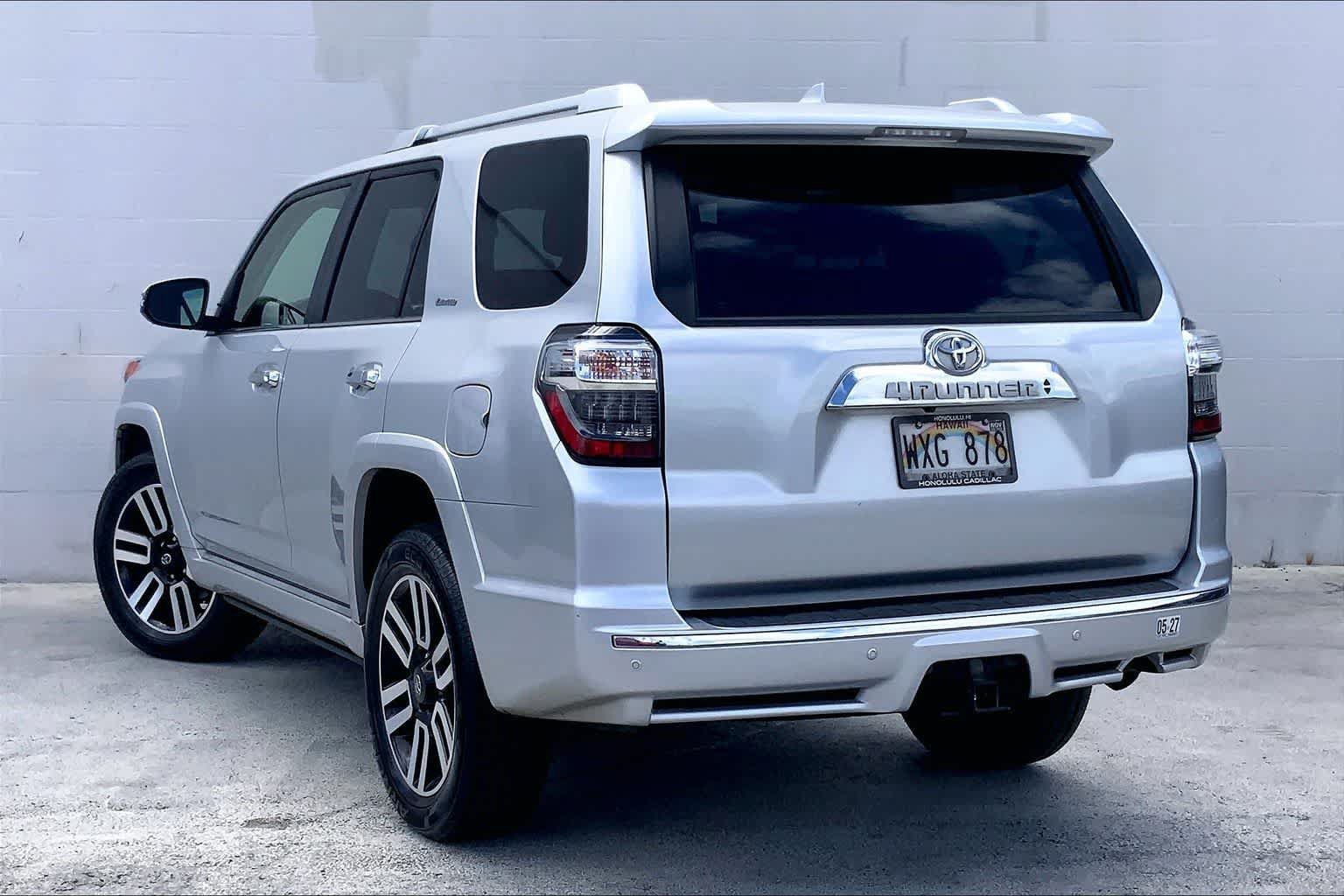 Used 2023 Toyota 4Runner Limited RWD image 4
