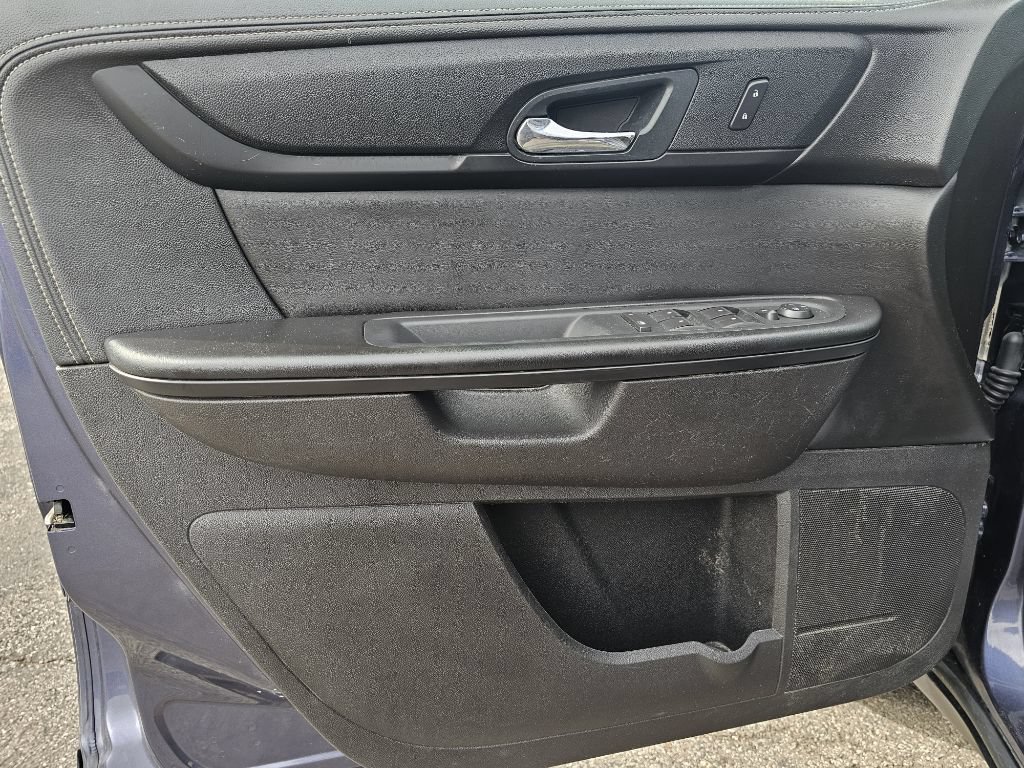 Used 2014 GMC Acadia SLE FWD image 23