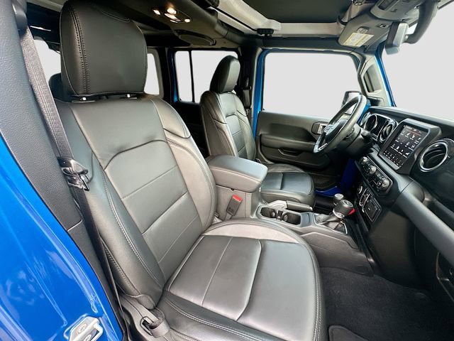 Used 2022 Jeep Wrangler Unlimited Sahara image 28