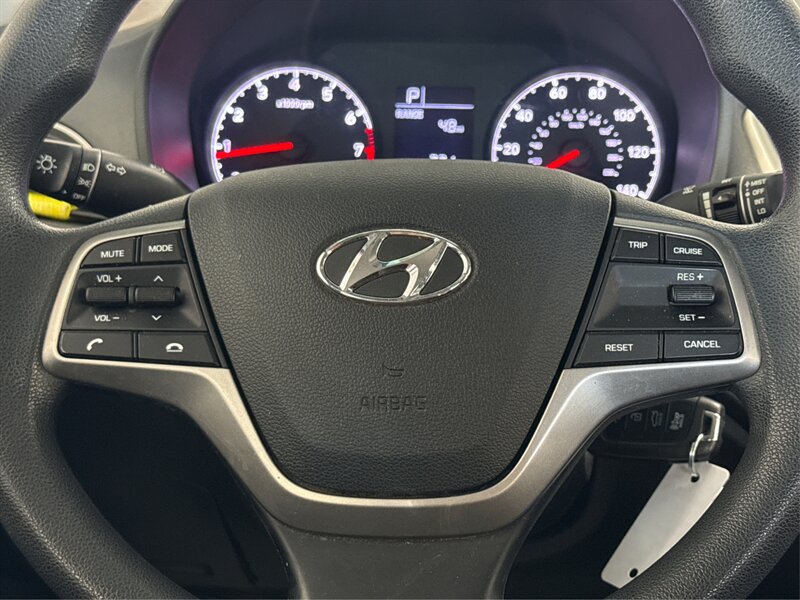 Used 2018 Hyundai Accent FWD image 15