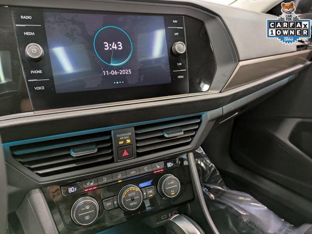Certified 2021 Volkswagen Jetta SEL Premium FWD image 13