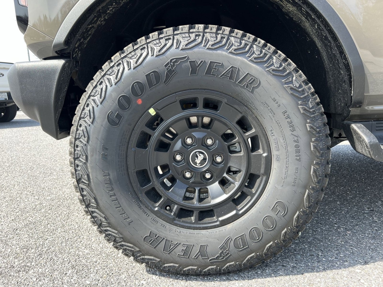 New 2026 Ford Bronco Outer Banks w/ Sasquatch Package AWD/4WD image 12