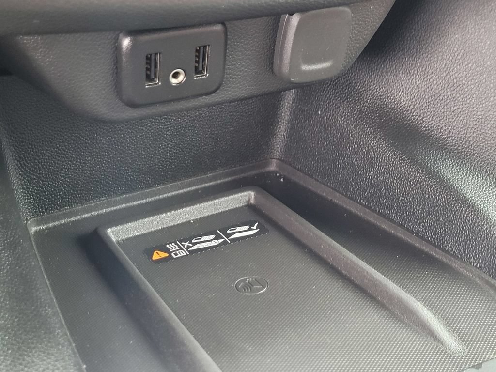 Used 2019 Chevrolet Traverse High Country w/ LPO, Floor Liner Package AWD/4WD image 22