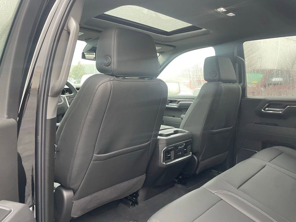 New 2026 GMC Sierra 1500 SLT w/ SLT Premium Package AWD/4WD image 24