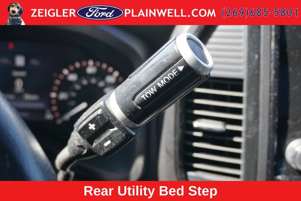 Used 2021 Nissan Titan PRO-4X w/ Pro-4x Convenience Package AWD/4WD image 27