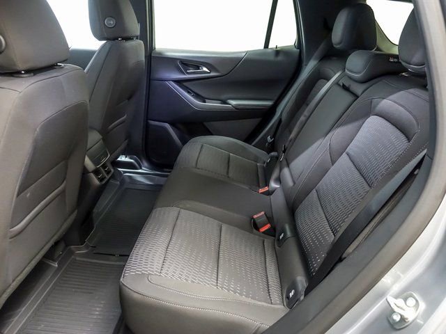 New 2026 Chevrolet Equinox LT w/ LPO, Floor Liner Package FWD image 9