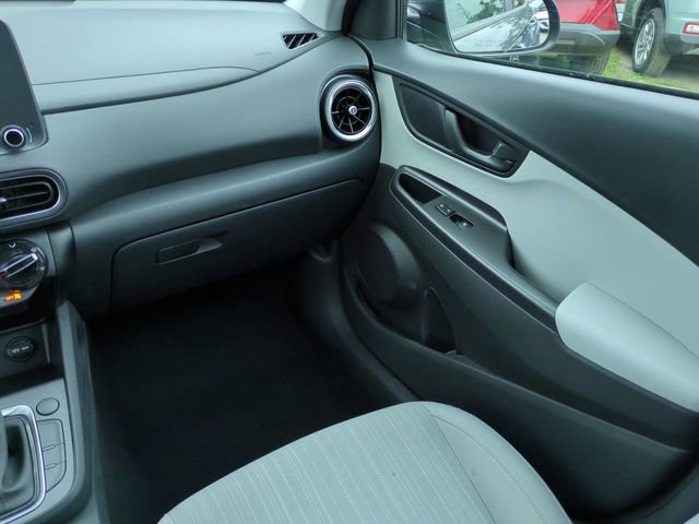 Certified 2023 Hyundai Kona SEL w/ Cargo Package image 17