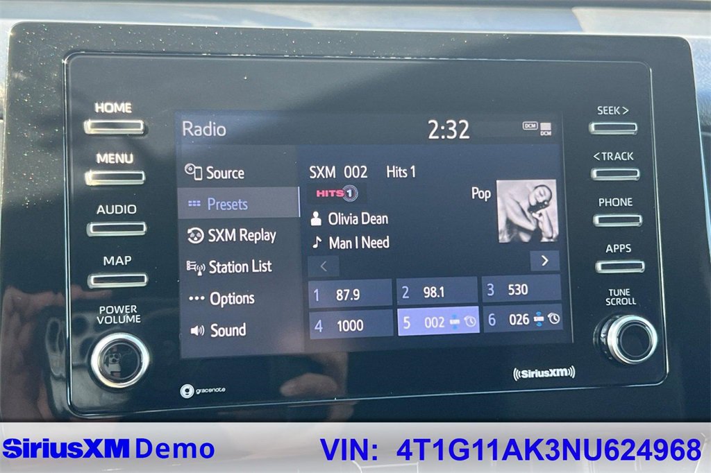 Used 2022 Toyota Camry SE image 28