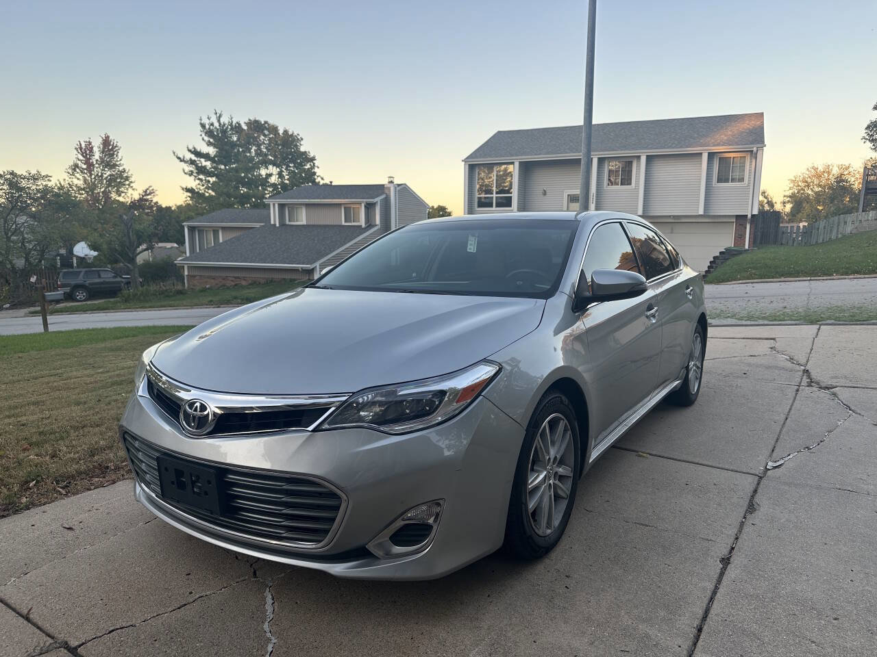 Used 2015 Toyota Avalon XLE
