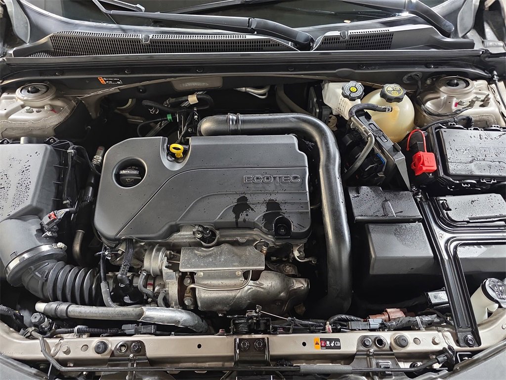 Used 2023 Chevrolet Malibu LT image 29