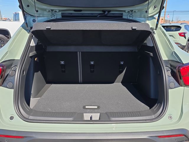 New 2026 Chevrolet Trax ACTIV w/ Driver Confidence Package image 13