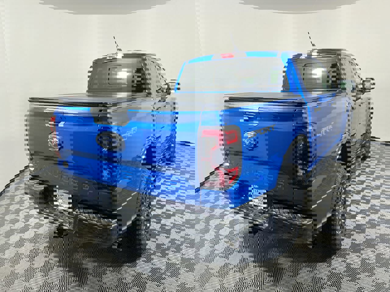 Used 2024 Ford Ranger XLT image 3