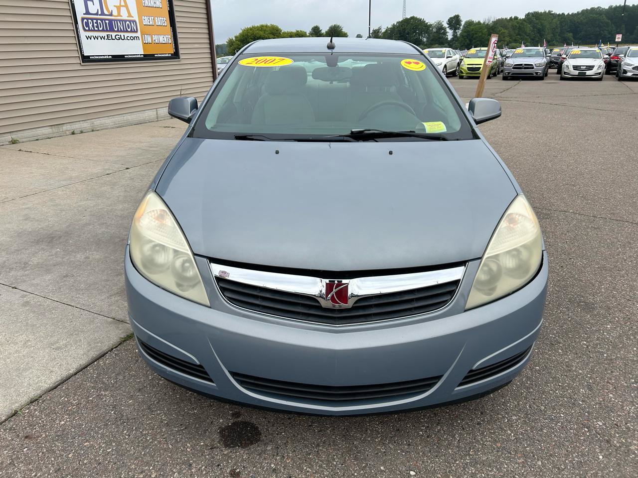 Used 2007 Saturn Aura XE FWD image 2