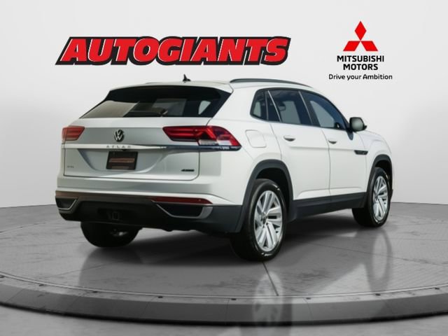 Used 2023 Volkswagen Atlas Cross Sport SE w/ Panoramic Sunroof Package image 6