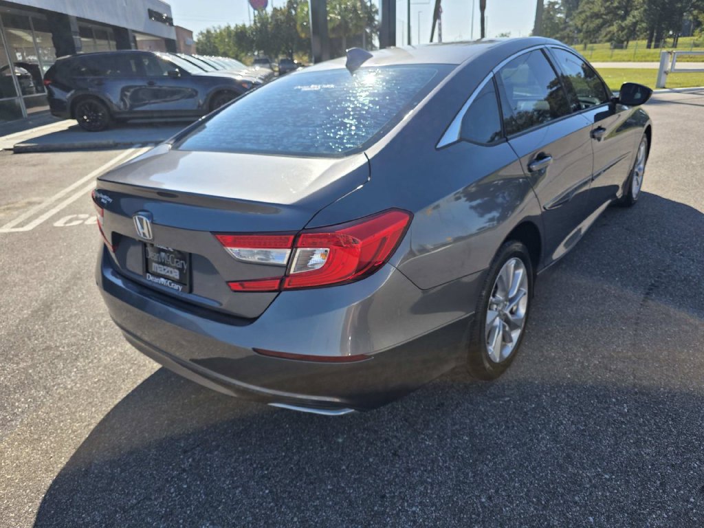 Used 2018 Honda Accord LX image 3