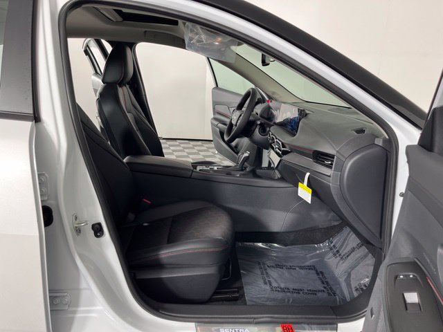 New 2027 Nissan Sentra SR w/ SR Premium Package FWD image 41