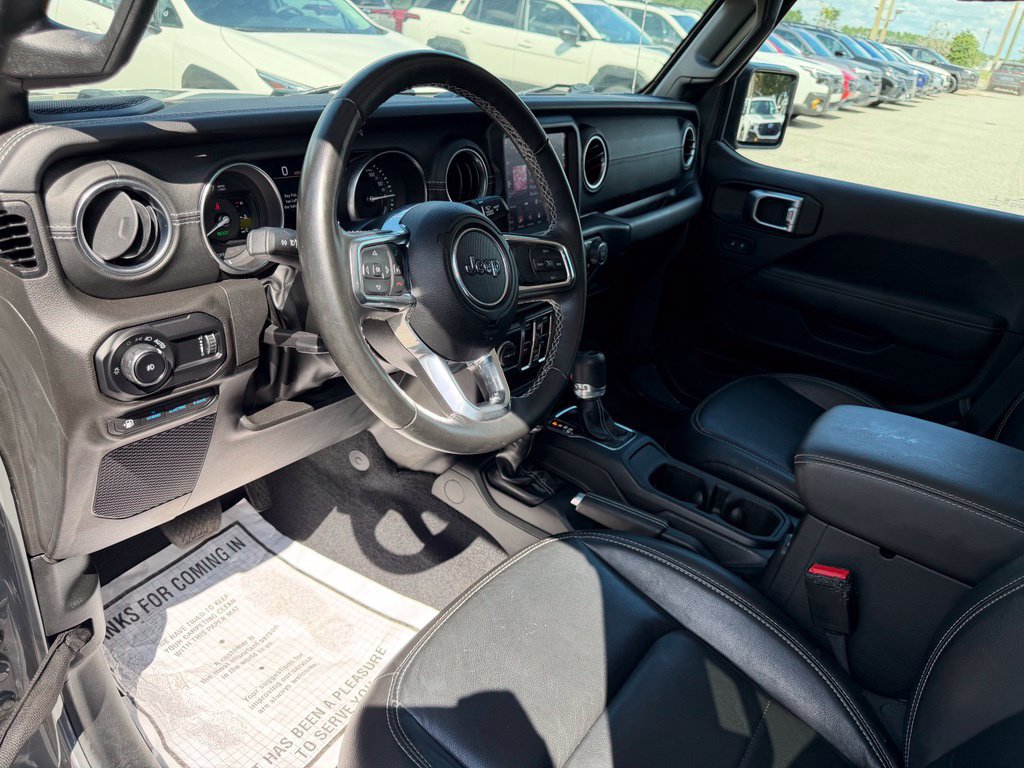 Used 2023 Jeep Wrangler Unlimited Sahara w/ Cold Weather Group AWD/4WD image 23