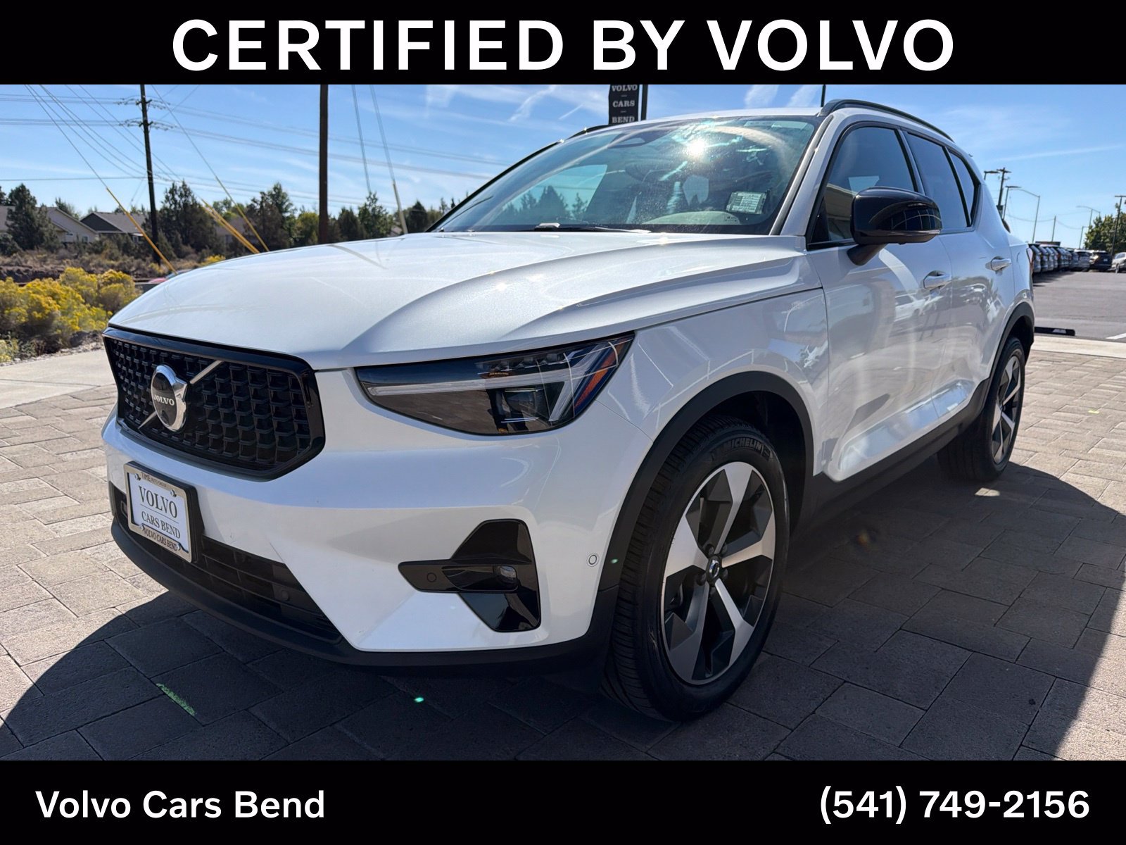 Certified 2026 Volvo XC40 B5 Plus AWD/4WD image 4