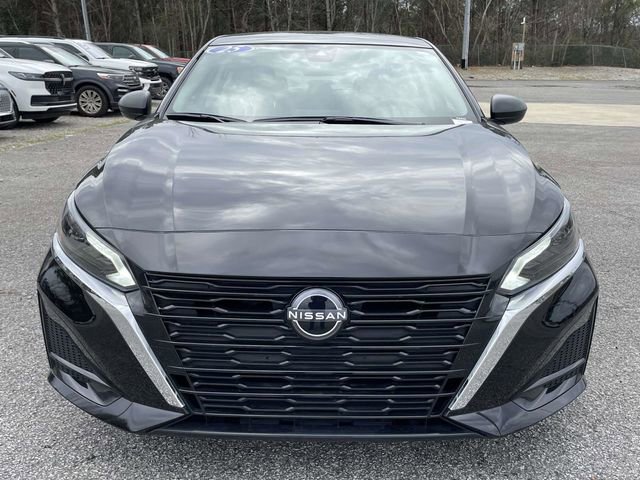 Used 2025 Nissan Altima 2.5 SV image 8