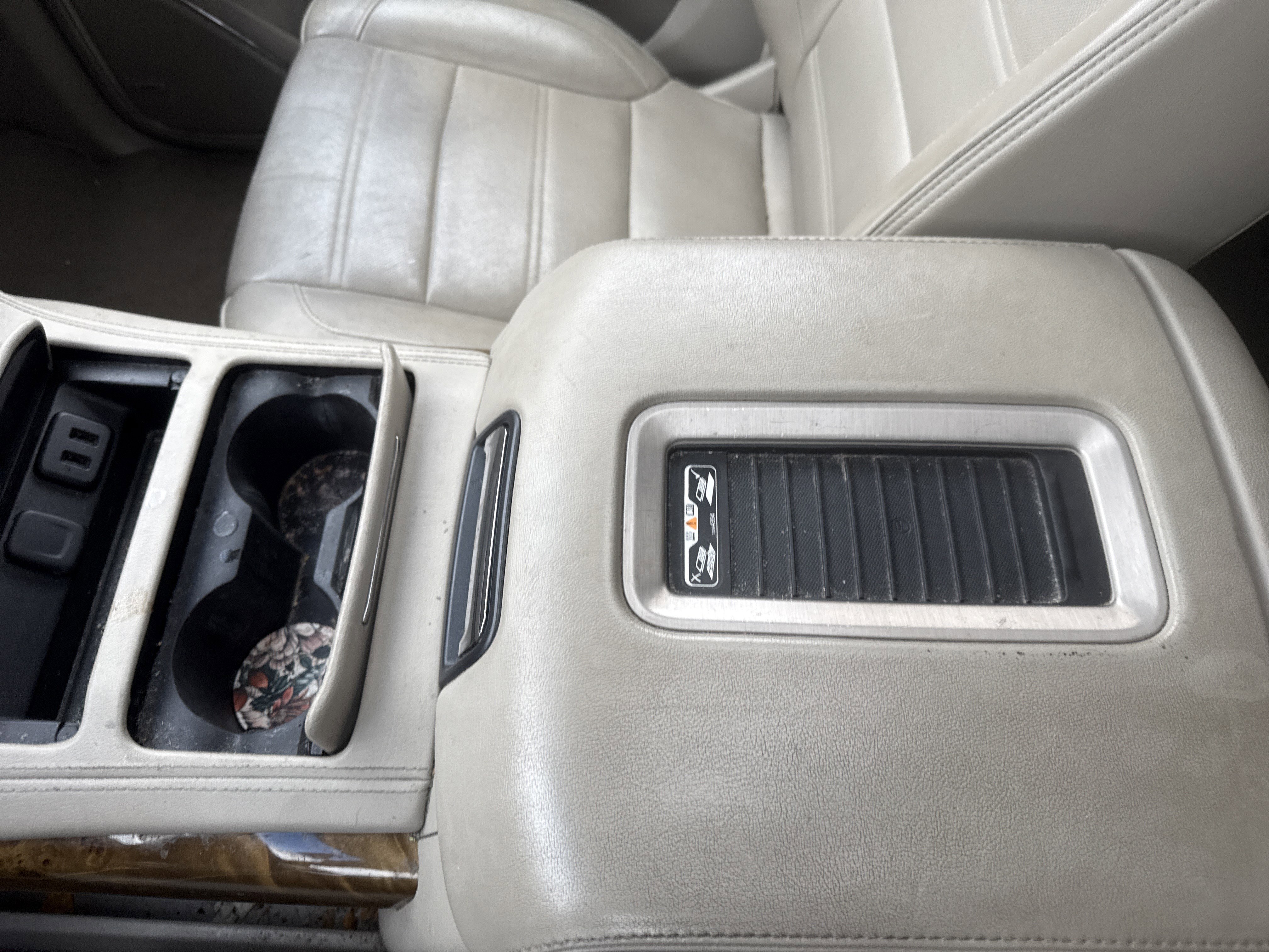 Used 2017 GMC Yukon XL Denali w/ Open Road Package image 25