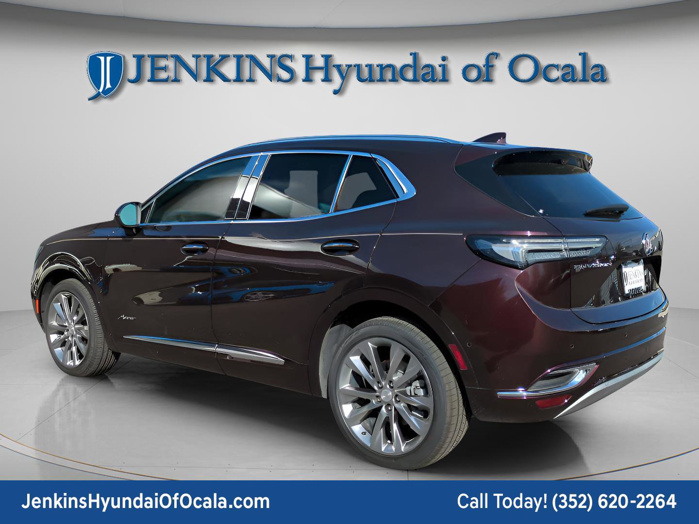 Used 2021 Buick Envision Avenir w/ Technology Package II image 5