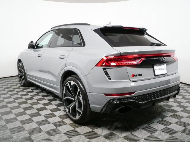 Used 2023 Audi RS Q8 image 32