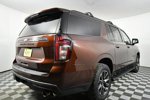 Used 2022 Chevrolet Suburban Z71 w/ Z71 Off-Road Package AWD/4WD image 11
