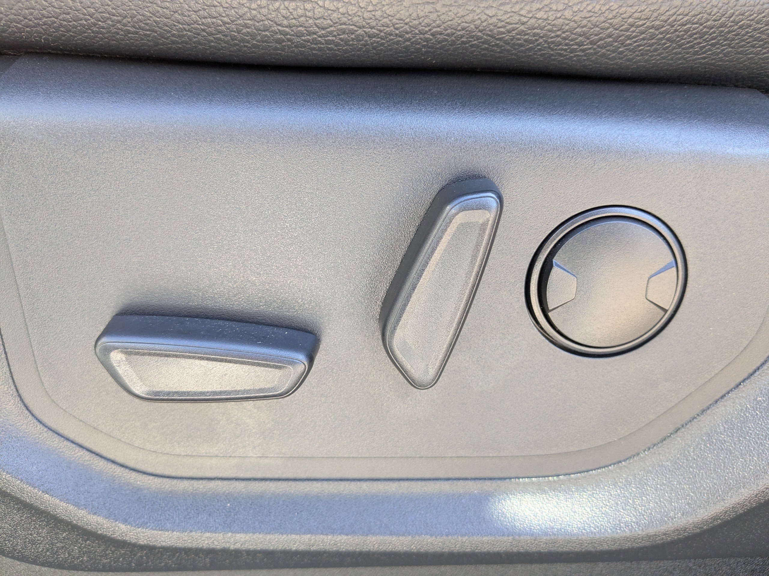 Used 2022 Ford F250 Lariat w/ Lariat Value Package image 20