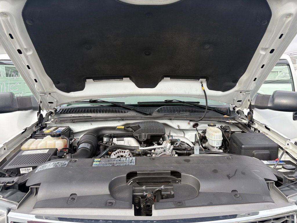 Used 2005 Chevrolet Silverado 2500 LS w/ Heavy-Duty Power Package image 25