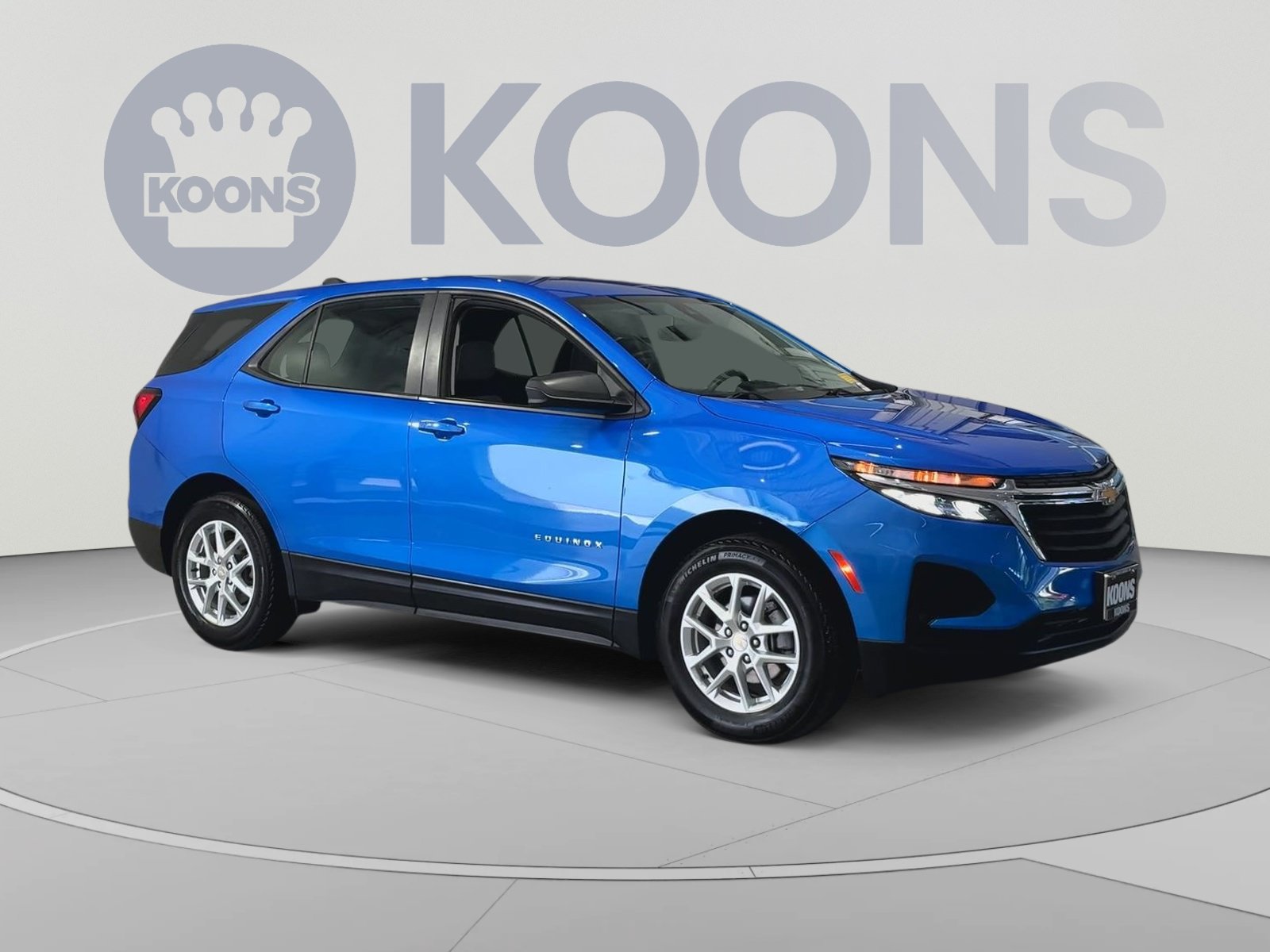 Used 2024 Chevrolet Equinox LS w/ LPO, Floor Liner Package FWD image 2