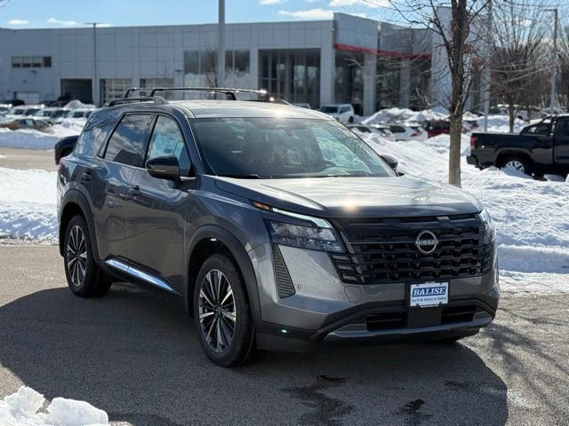 New 2026 Nissan Pathfinder Platinum w/ Cargo Package image 3