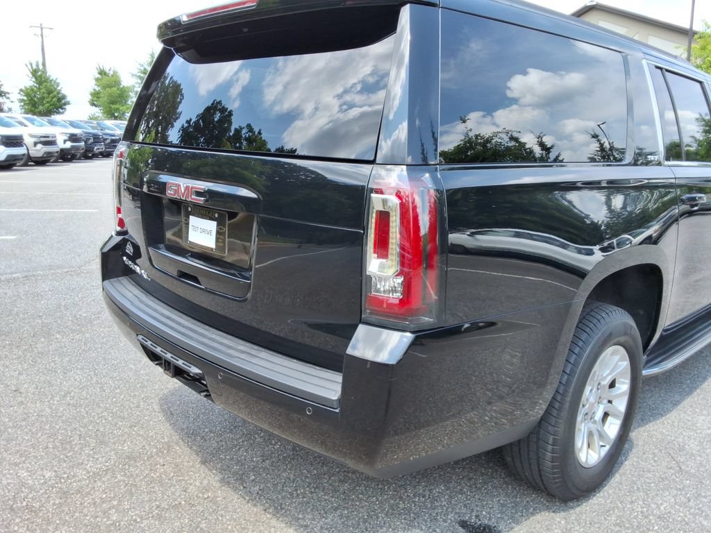 Used 2017 GMC Yukon XL SLT RWD image 14