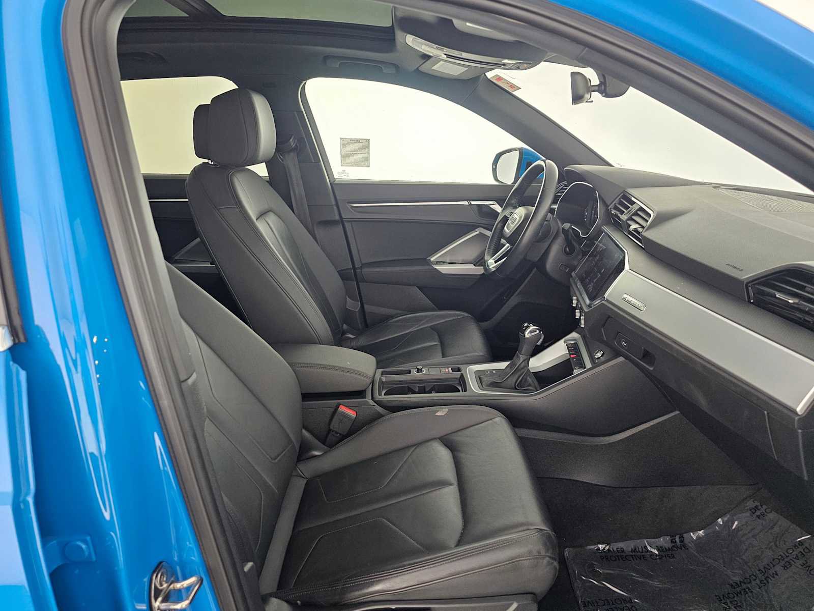 Used 2020 Audi Q3 2.0T Premium w/ Convenience Package image 20