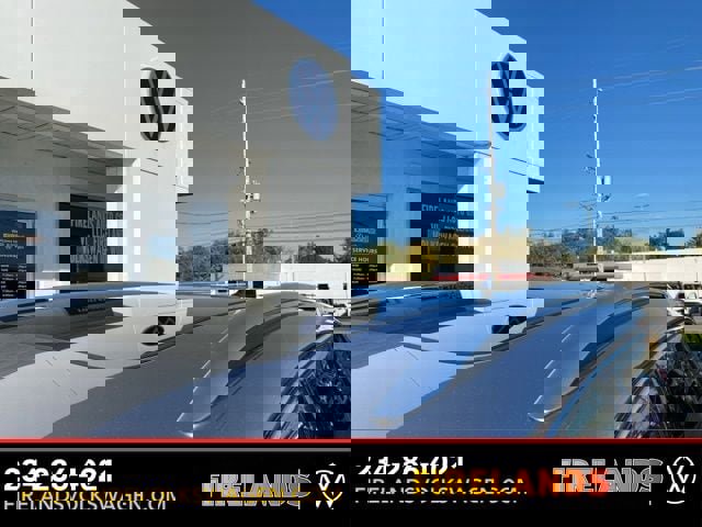 New 2025 Volkswagen Tiguan SE image 14