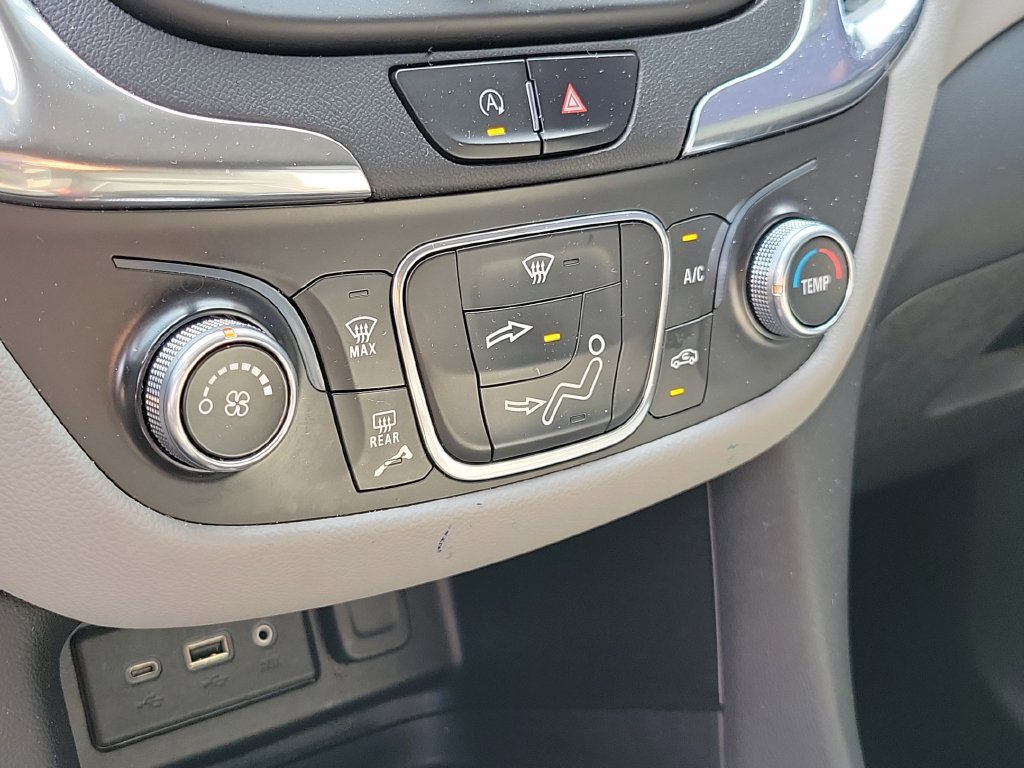 Used 2022 Chevrolet Equinox LT AWD/4WD image 34