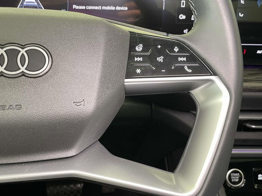 Certified 2025 Audi Q5 Premium w/ Convenience Package image 38