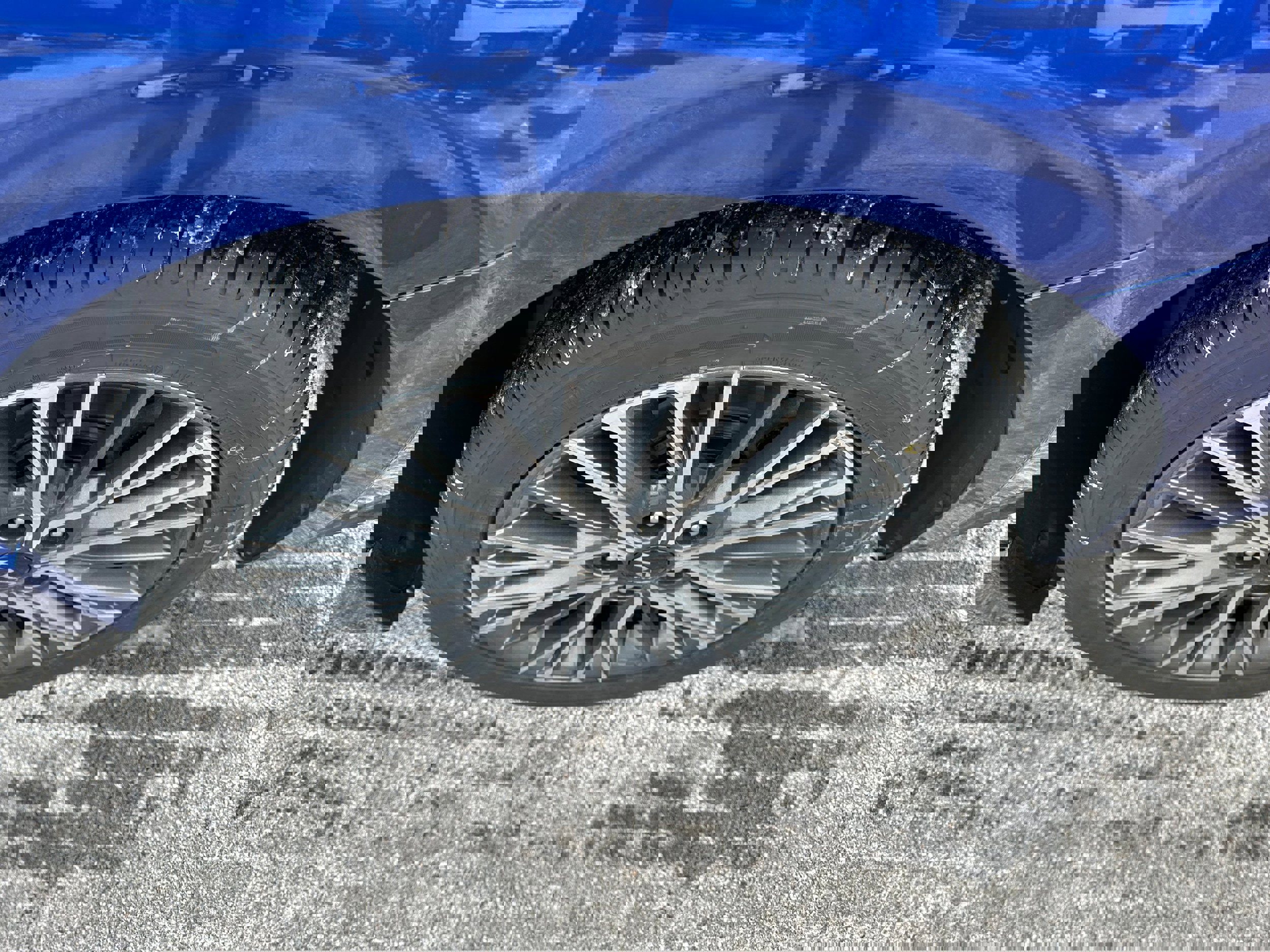 Used 2024 Kia Forte GT-Line w/ GT-Line Premium Package image 9